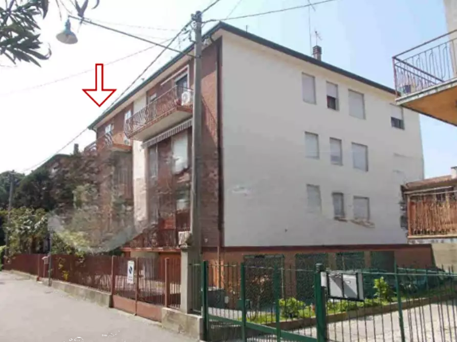 Immagine 3 di Appartamento in vendita  in Via Bernardo Gonzati a Padova