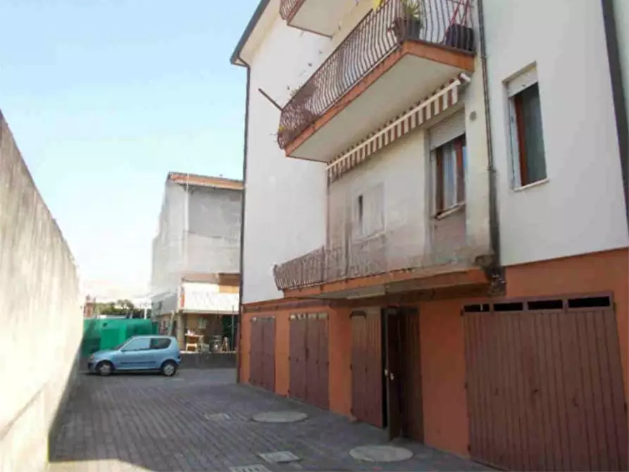 Immagine 4 di Appartamento in vendita  in Via Bernardo Gonzati a Padova