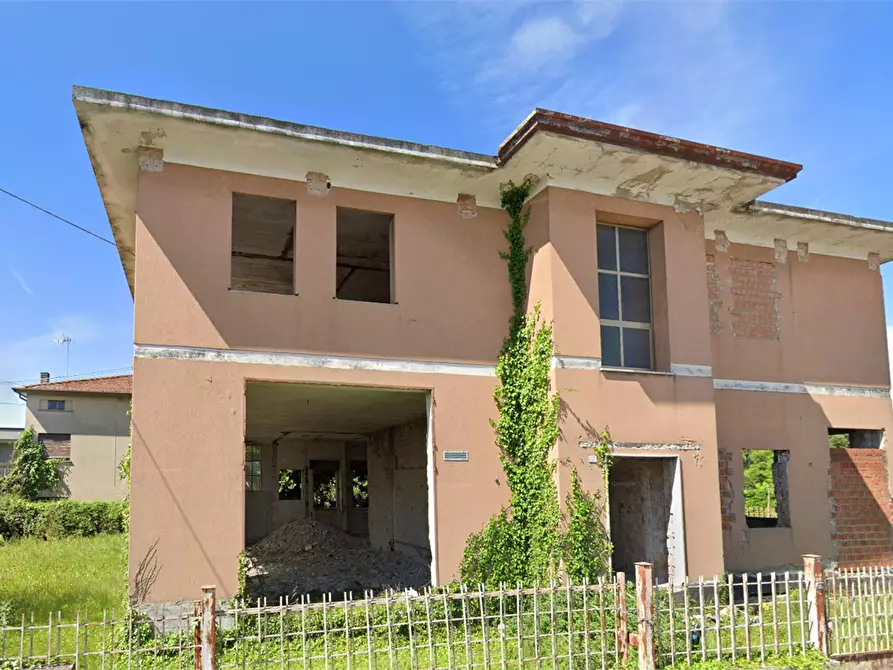 Immagine 12 di Casa indipendente in vendita  in Via Giacomo Leopardi a Fontaniva