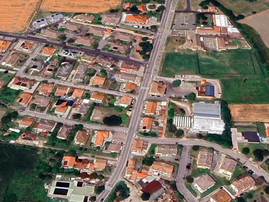 Immagine 4 di Terreno edificabile in vendita  in Via Roma a Due Carrare