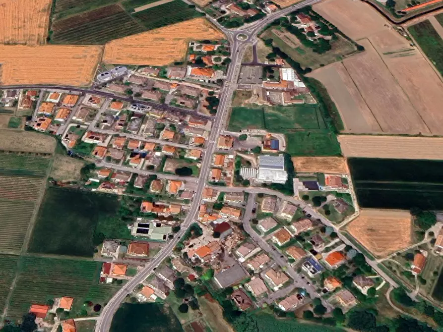 Immagine 5 di Terreno edificabile in vendita  in Via Roma a Due Carrare