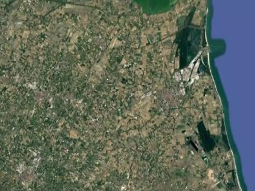 Immagine 5 di Appartamento in vendita  in Piazza S.Massimiano a Ravenna