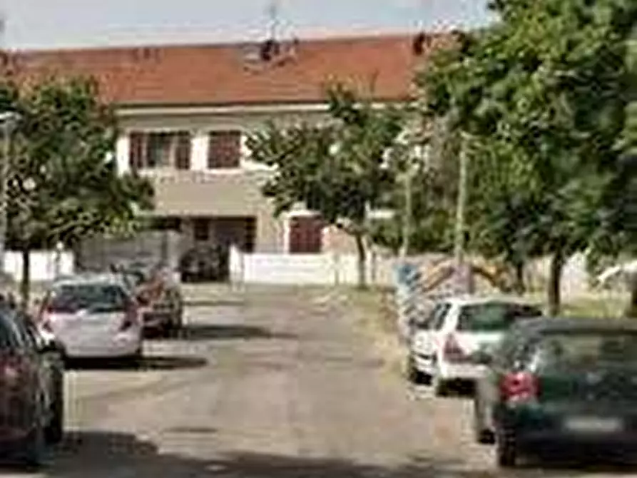 Immagine 7 di Garage in vendita  in Via Nicola Sacco  a Russi