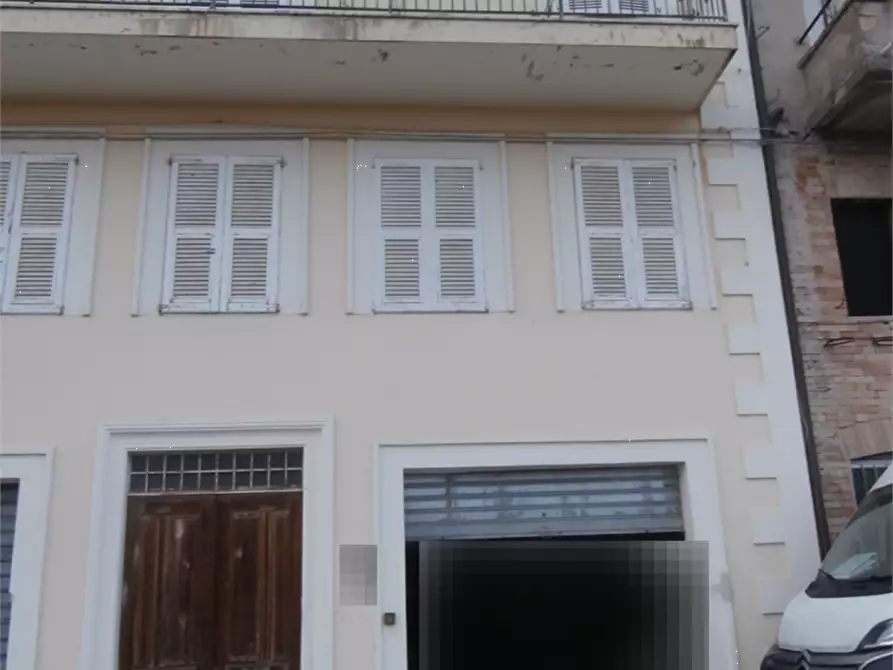 Immagine 2 di Magazzino in vendita  in Viale della Repubblica a Massa Fermana