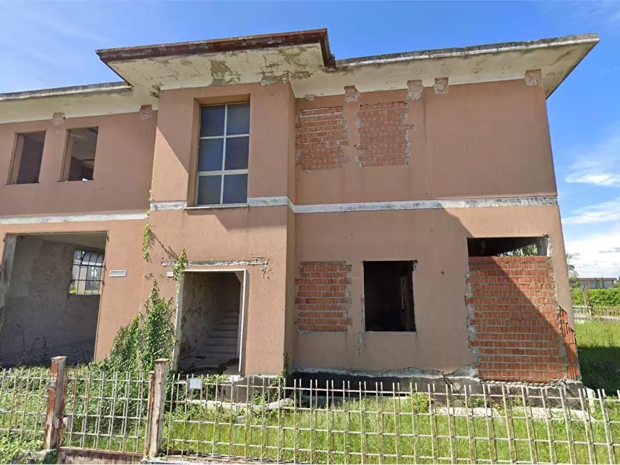 Immagine 8 di Casa indipendente in vendita  in Via Giacomo Leopardi a Fontaniva