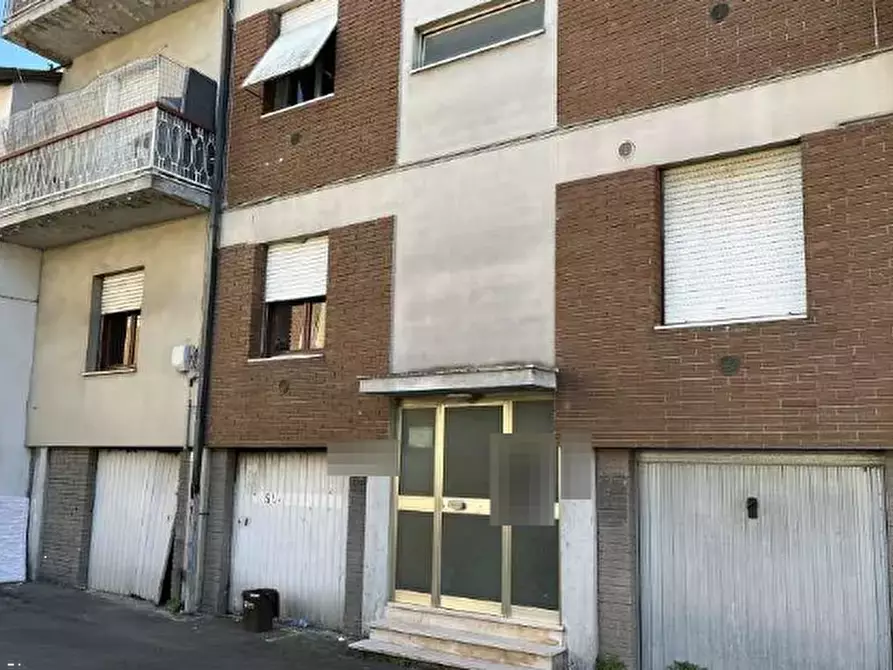 Immagine 1 di Appartamento in vendita  in Via Monte Grappa  a Massa Lombarda