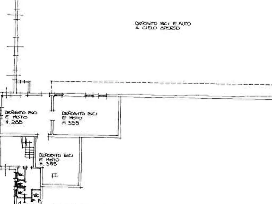 Immagine 11 di Magazzino in vendita  in Via Zuccherificio a Ravenna