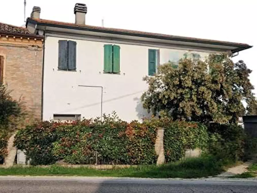 Immagine 1 di Casa indipendente in vendita  in Via san Savino a Fusignano
