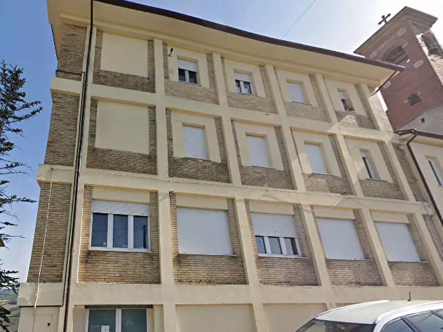 Immagine 5 di Laboratorio in vendita  in Viale Della Repubblica a Massa Fermana