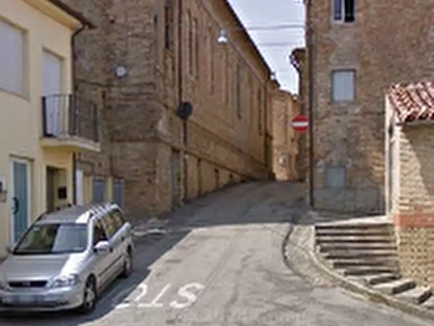 Immagine 7 di Laboratorio in vendita  in Viale Della Repubblica a Massa Fermana