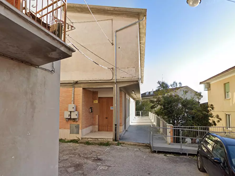 Immagine 17 di Appartamento in vendita  in Via Montegrappa a Monte Urano