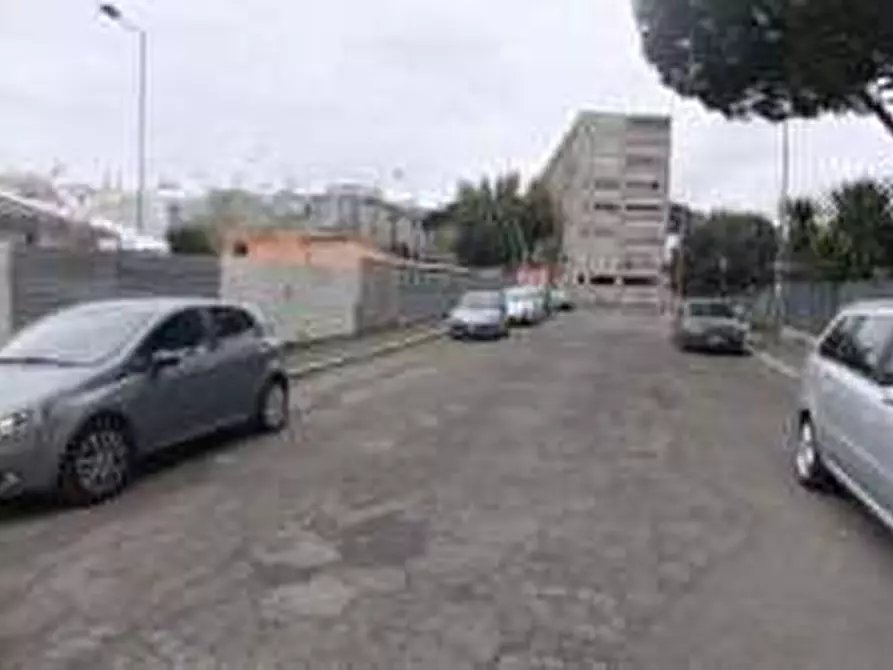 Immagine 1 di Garage in vendita  in Via di Grotta di Gregna  a Roma