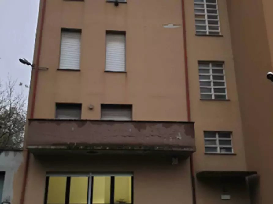 Immagine 5 di Capannone industriale in vendita  in Via Langhirano a Langhirano