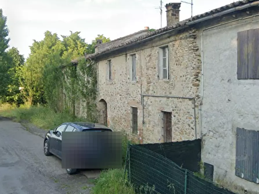 Immagine 2 di Rustico / casale in vendita  in Via Stanislao Campana a Parma