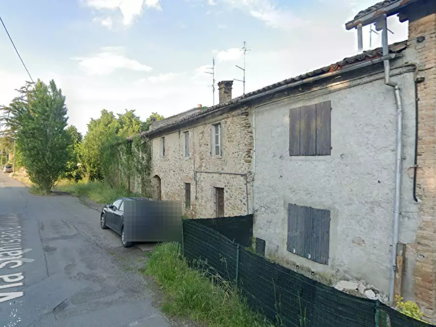 Immagine 3 di Rustico / casale in vendita  in Via Stanislao Campana a Parma