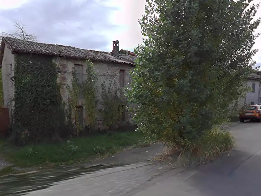 Immagine 8 di Rustico / casale in vendita  in Via Stanislao Campana a Parma