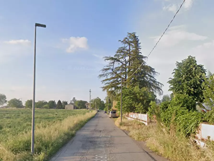 Immagine 19 di Rustico / casale in vendita  in Via Stanislao Campana a Parma