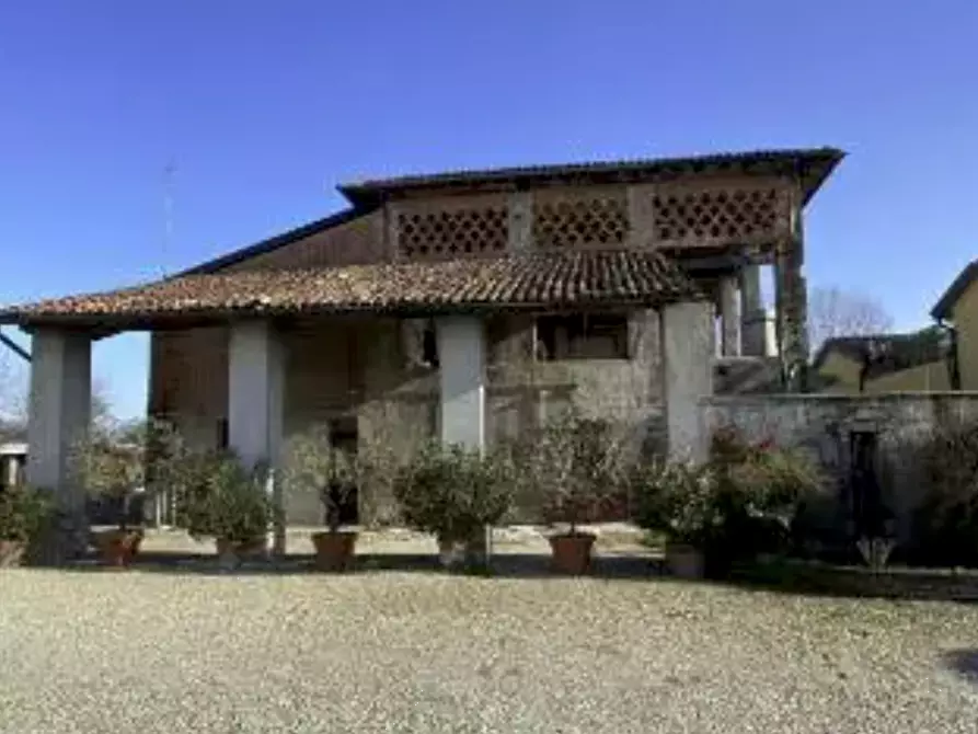 Immagine 3 di Appartamento in vendita  in Strada del Canale a Sorbolo Mezzani