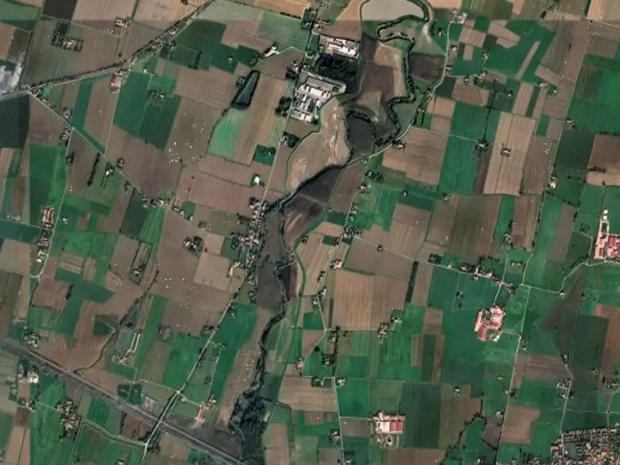 Immagine 14 di Appartamento in vendita  in Strada del Canale a Sorbolo Mezzani