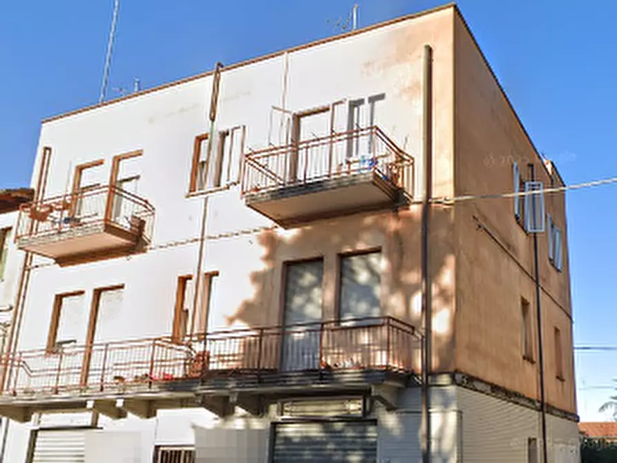 Immagine 9 di Appartamento in vendita  in Via Italo Cristofori  a Bagnacavallo