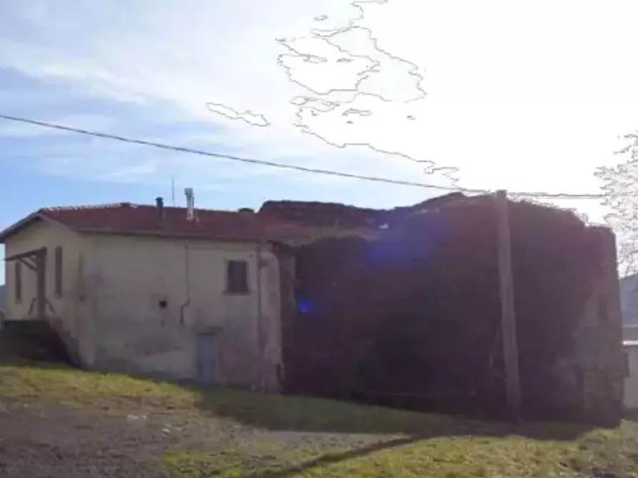 Immagine 1 di Casa indipendente in vendita  in Località Costa dei Gazzi di Grezzo a Bardi