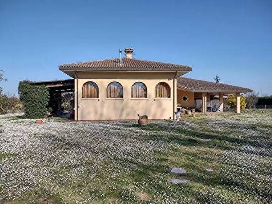 Immagine 3 di Casa bifamiliare in vendita  in via Michelona a Cesena