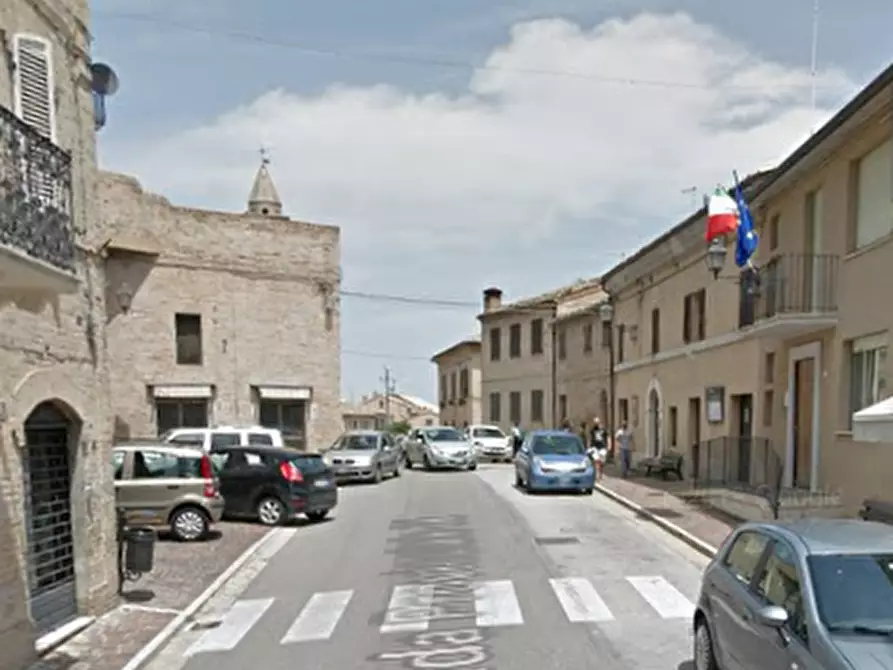 Immagine 2 di Negozio in vendita  in Via Giuseppe Garibaldi  a Ponzano Di Fermo