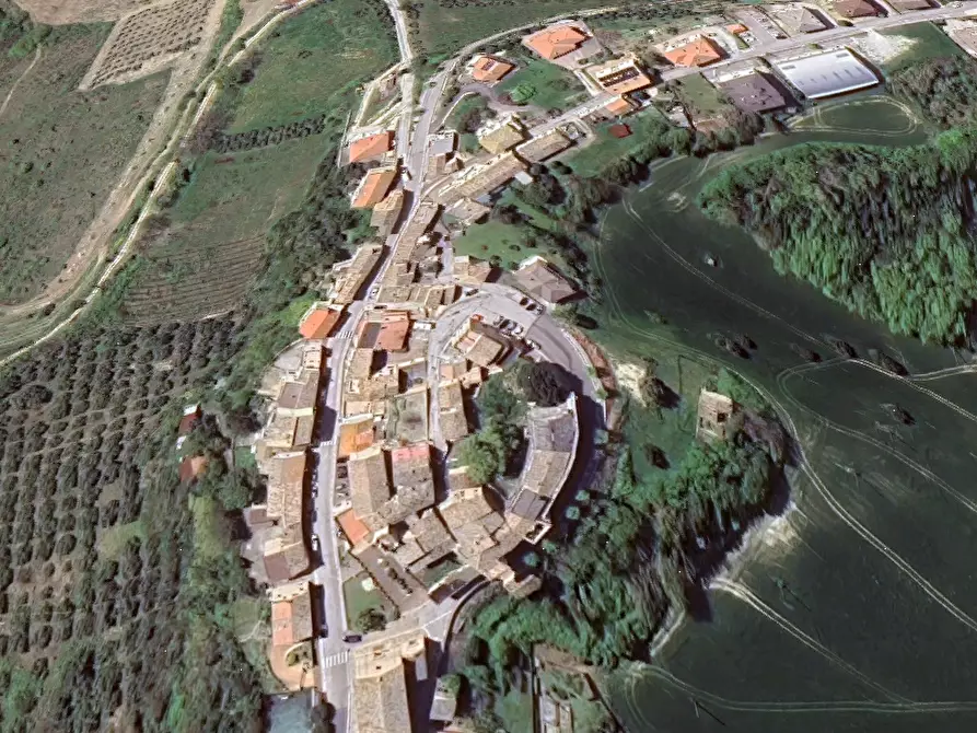 Immagine 4 di Negozio in vendita  in Via Giuseppe Garibaldi  a Ponzano Di Fermo