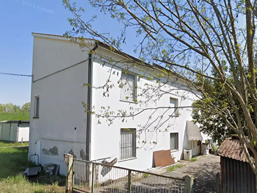 Immagine 1 di Porzione di casa in vendita  in Via Terzi e Livelli a Concordia Sulla Secchia