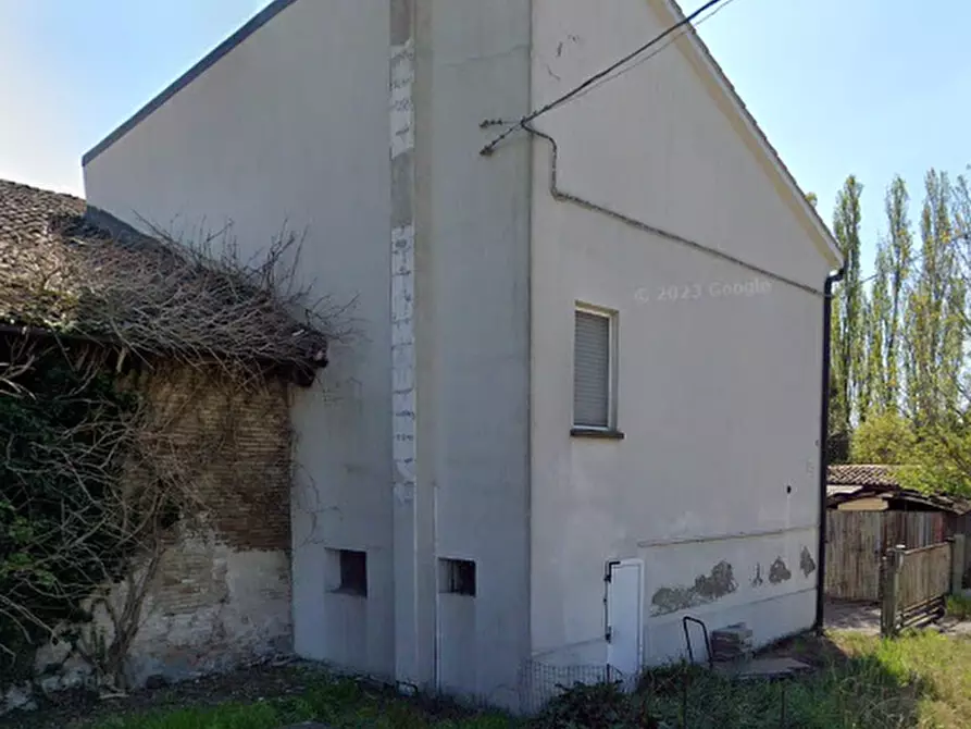 Immagine 5 di Porzione di casa in vendita  in Via Terzi e Livelli a Concordia Sulla Secchia