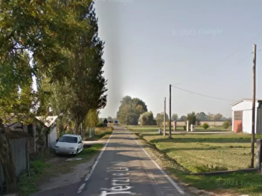 Immagine 10 di Porzione di casa in vendita  in Via Terzi e Livelli a Concordia Sulla Secchia