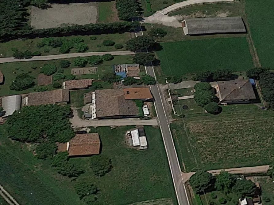 Immagine 11 di Porzione di casa in vendita  in Via Terzi e Livelli a Concordia Sulla Secchia