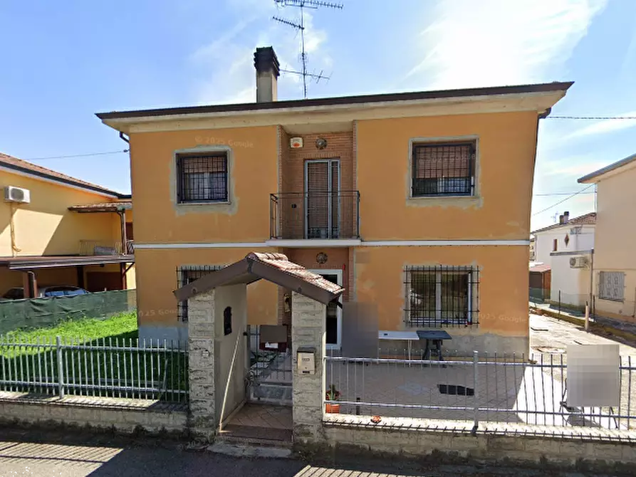 Immagine 1 di Casa indipendente in vendita  in Via Marsala  a Finale Emilia