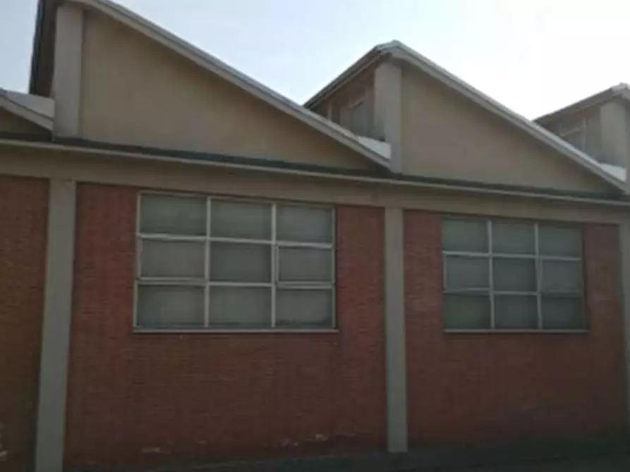 Immagine 3 di Capannone industriale in vendita  in Via Doccia a Vignola