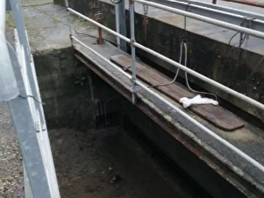 Immagine 10 di Capannone industriale in vendita  in Via Doccia a Vignola