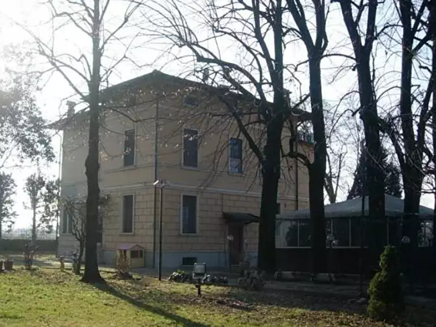 Immagine 2 di Villa in vendita  in Via Vignolese a Spilamberto