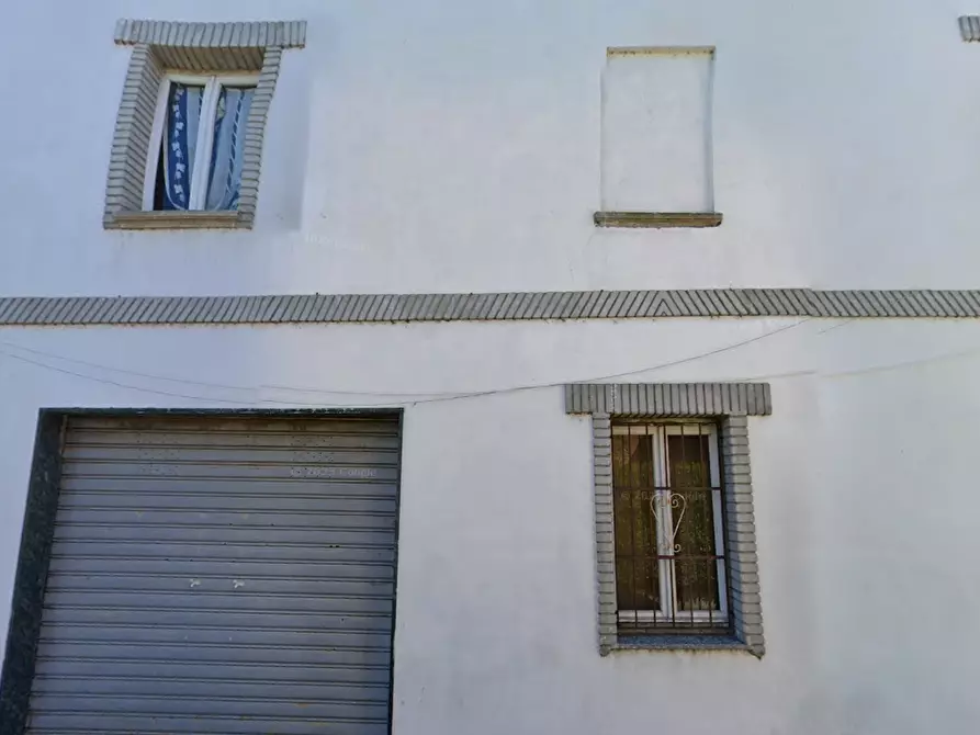 Immagine 12 di Rustico / casale in vendita  in Via San Gregorio a Corana