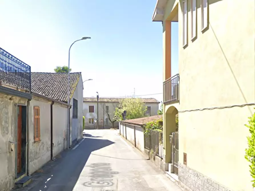 Immagine 18 di Rustico / casale in vendita  in Via San Gregorio a Corana