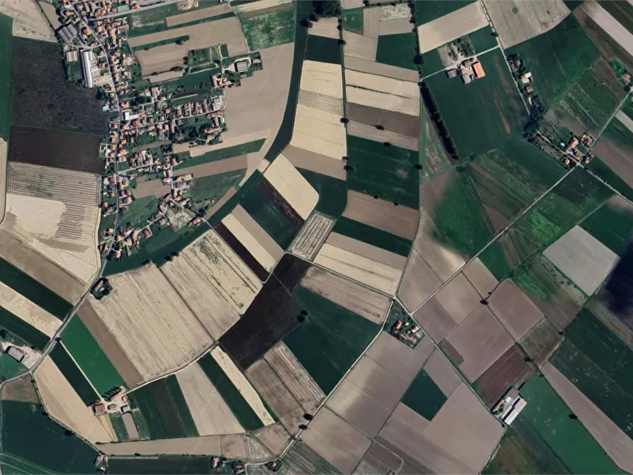 Immagine 8 di Garage in vendita  in Via Stradavecchia a Bastida Pancarana