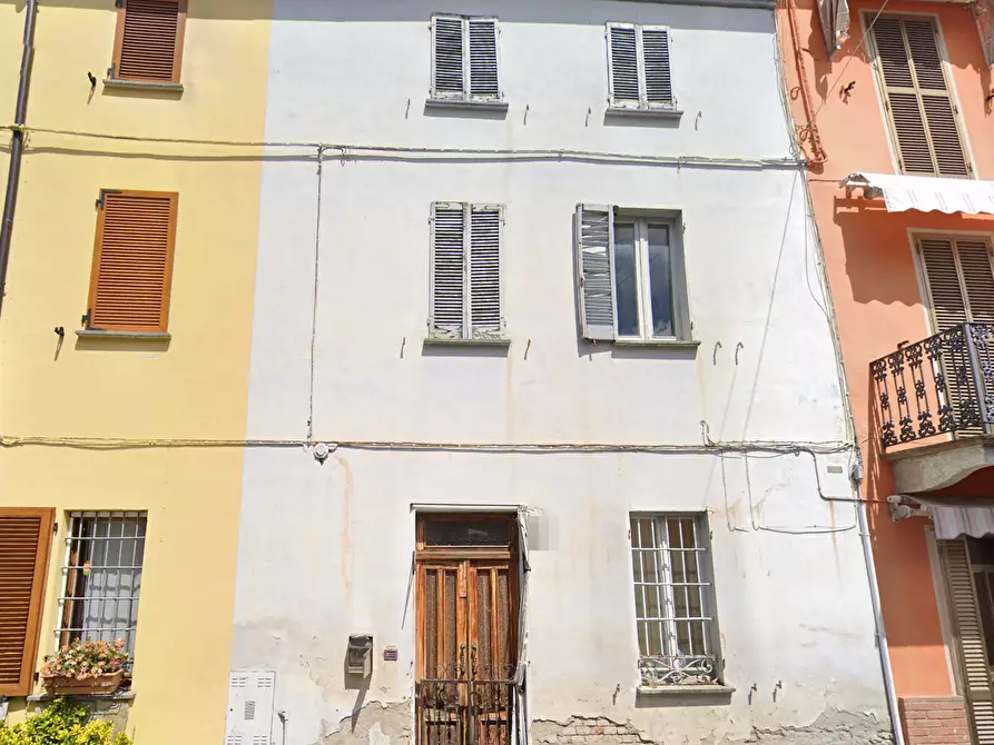 Immagine 7 di Porzione di casa in vendita  in Via Naturani a Retorbido