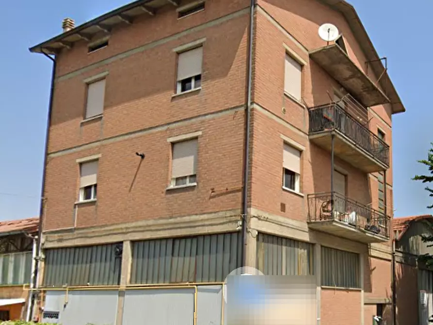 Immagine 5 di Appartamento in vendita  in Viale Passo Moncenisio a Sassuolo