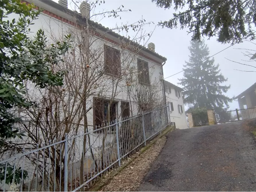 Immagine 10 di Villa in vendita  in Frazione Rossone a Zavattarello