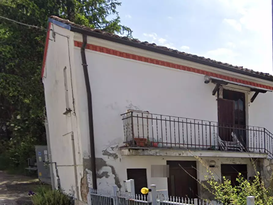 Immagine 17 di Villa in vendita  in Frazione Rossone a Zavattarello