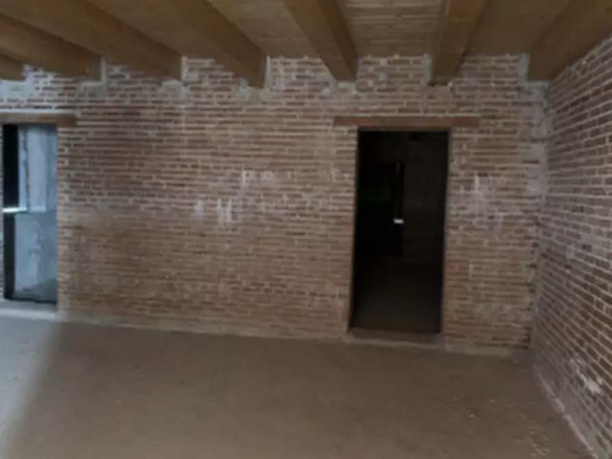 Immagine 2 di Stabile in vendita  in Via Andrea Costa a Finale Emilia