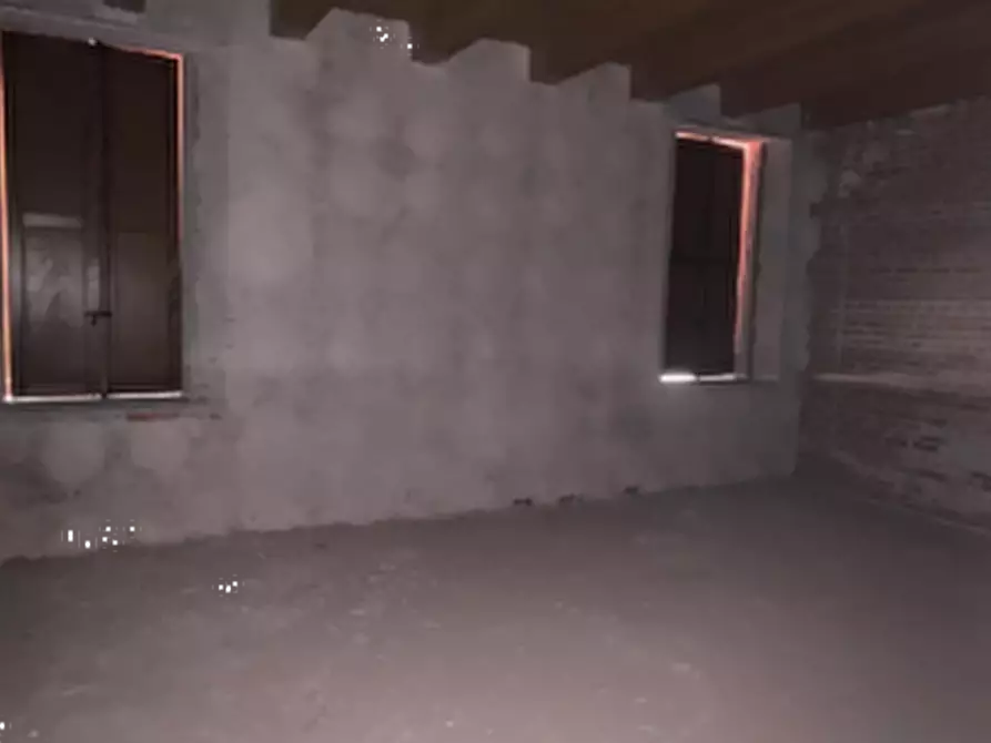 Immagine 5 di Stabile in vendita  in Via Andrea Costa a Finale Emilia