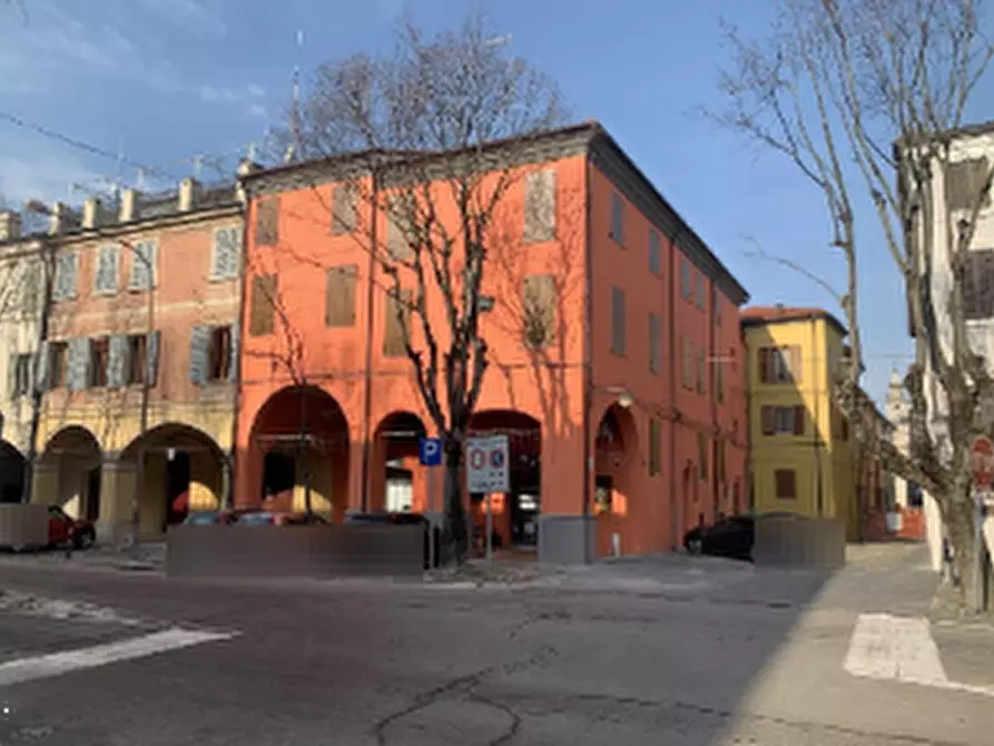 Immagine 1 di Stabile in vendita  in Via Andrea Costa a Finale Emilia
