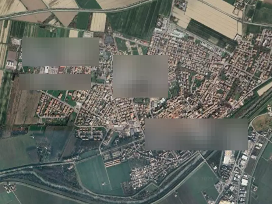 Immagine 9 di Stabile in vendita  in Via Andrea Costa a Finale Emilia