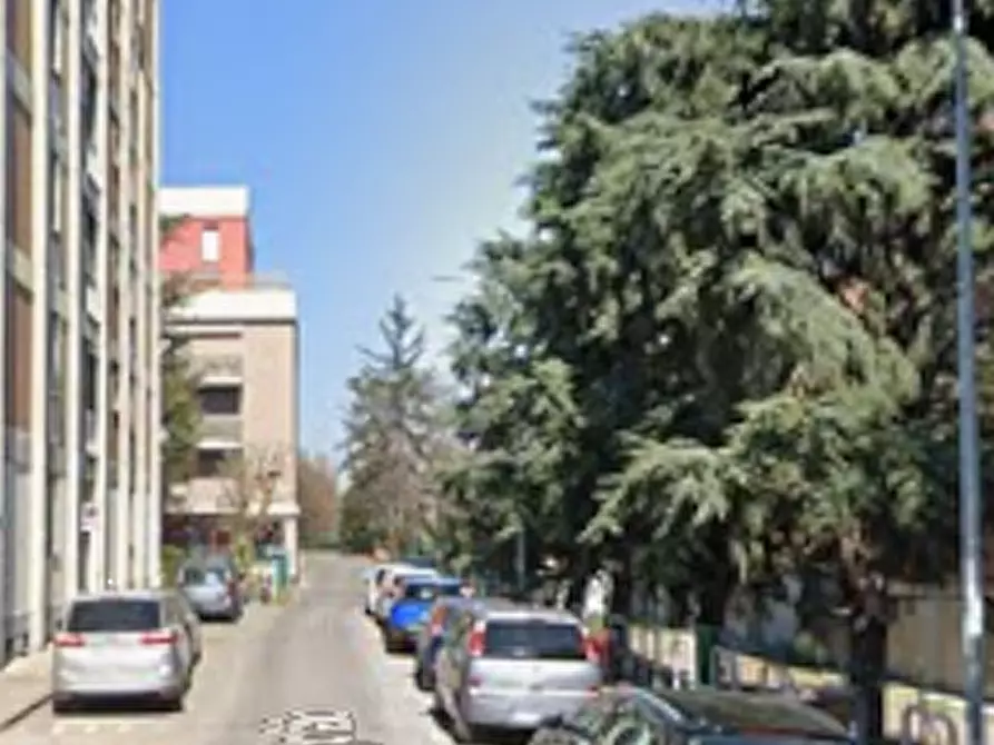 Immagine 6 di Appartamento in vendita  in Via Emilia Ospizio a Reggio Nell'emilia
