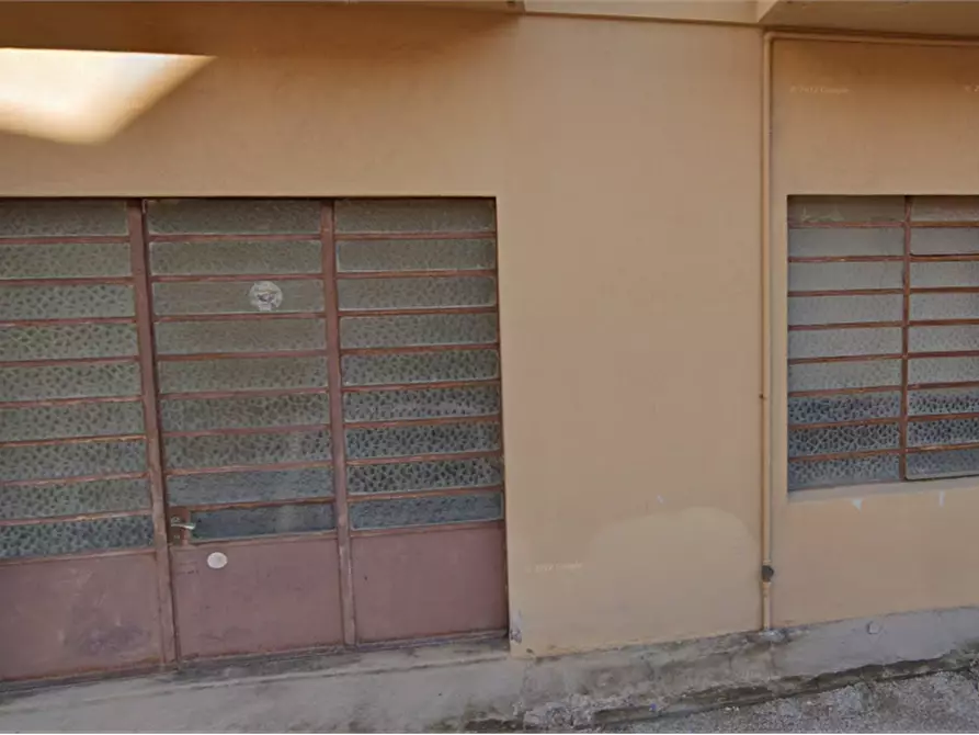 Immagine 4 di Magazzino in vendita  in Via Monte Grappa a Monte Urano
