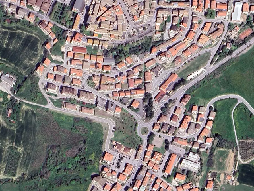 Immagine 10 di Magazzino in vendita  in Via Monte Grappa a Monte Urano